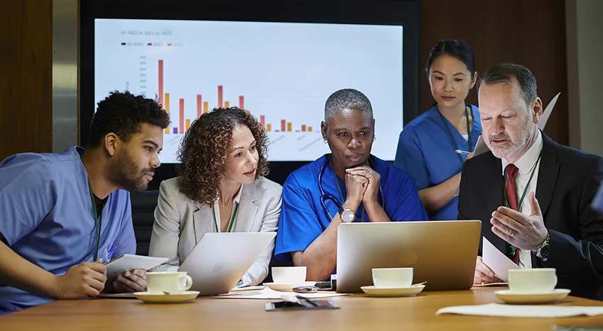 Read more about the article Why AI Won’t Replace Consultants: 4 Key Reasons a Human Touch is More Essential Than Ever
