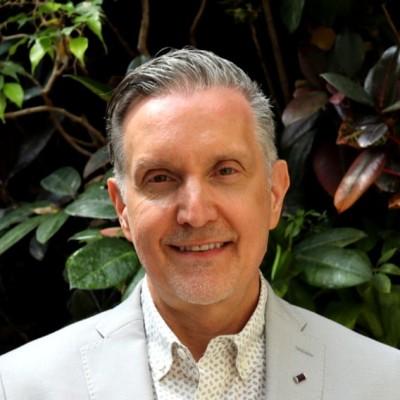 Profile of Mark Vmir